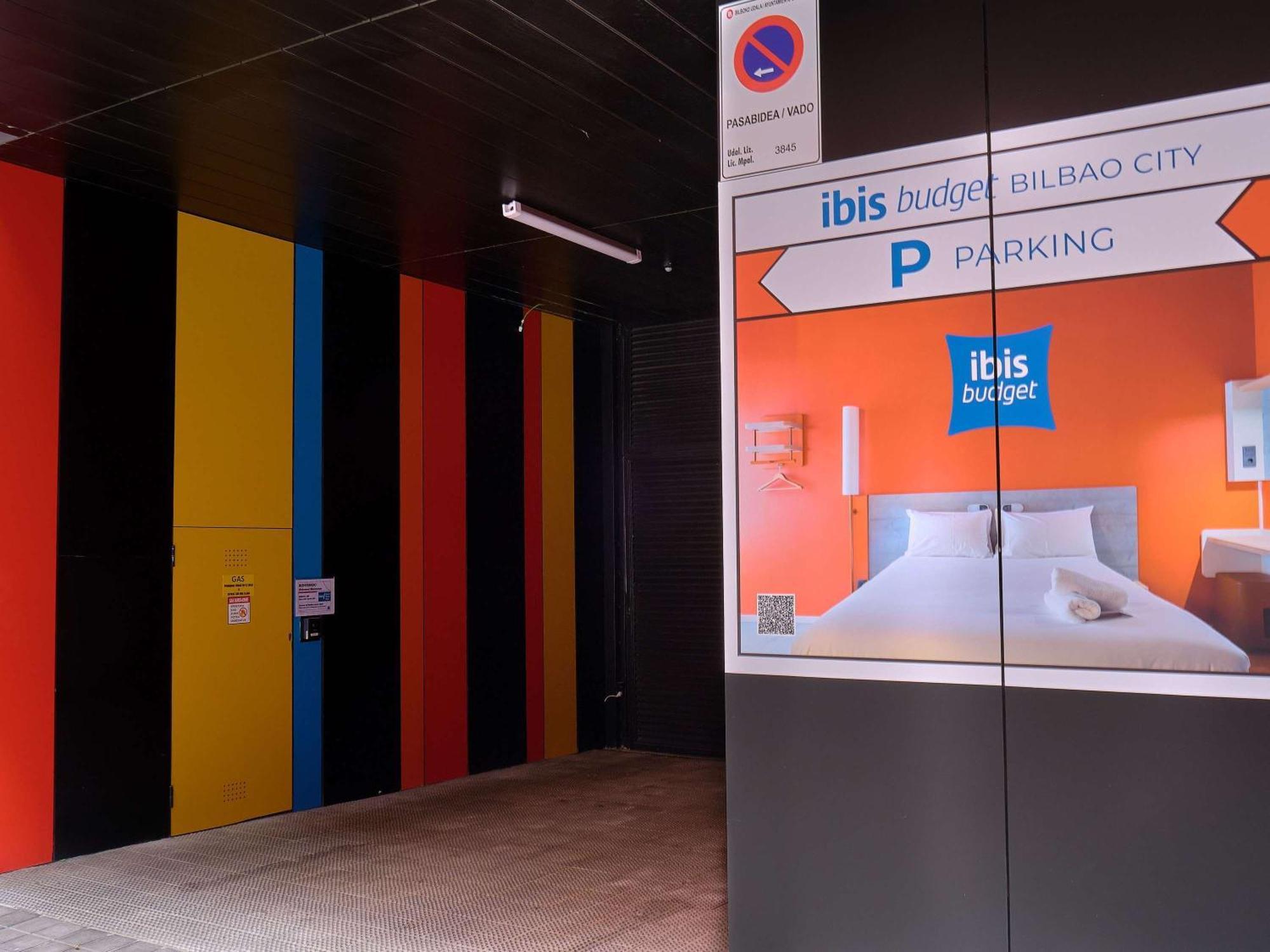 Ibis Budget Bilbao City Bagian luar foto