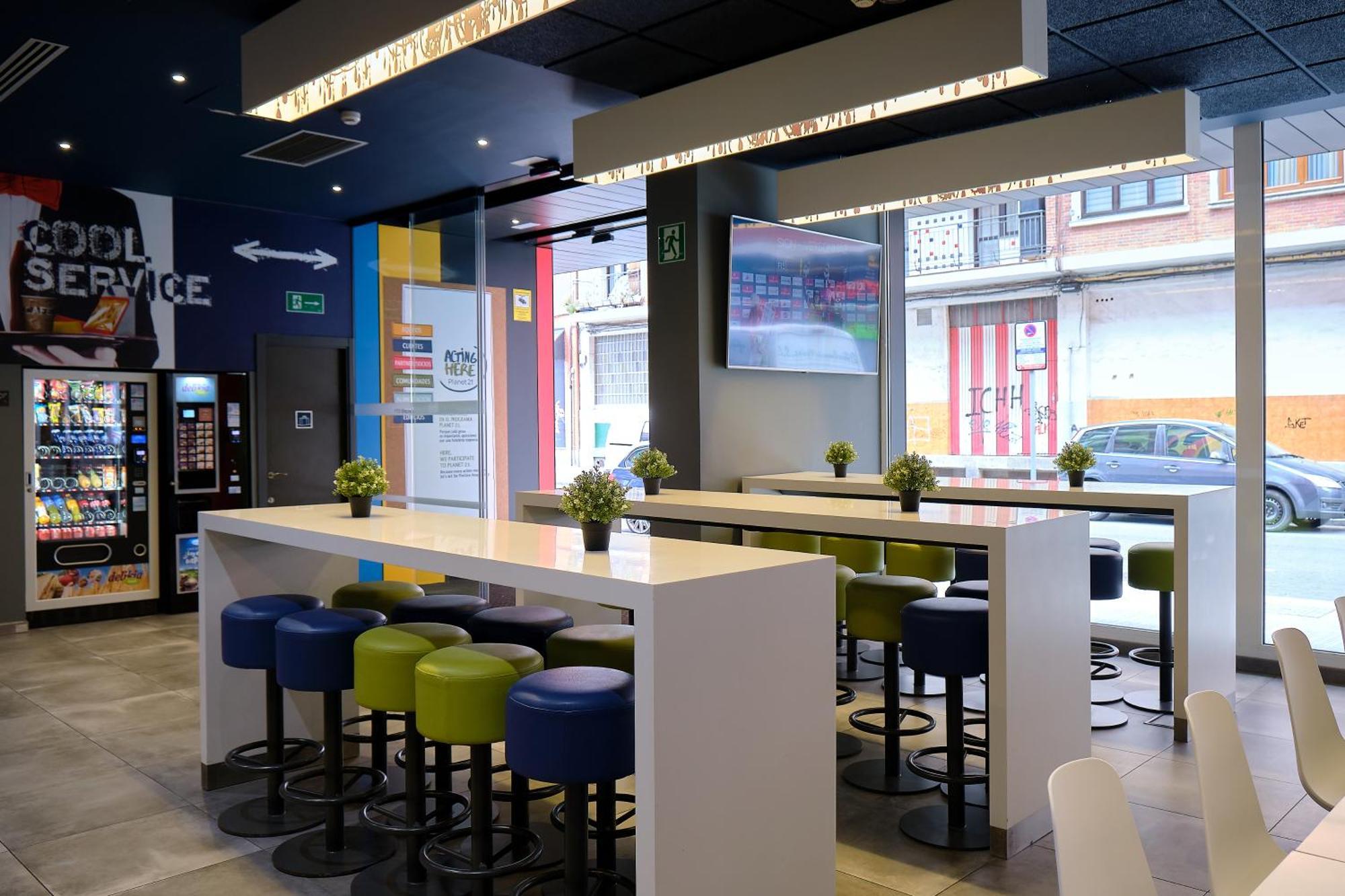 Ibis Budget Bilbao City Bagian luar foto
