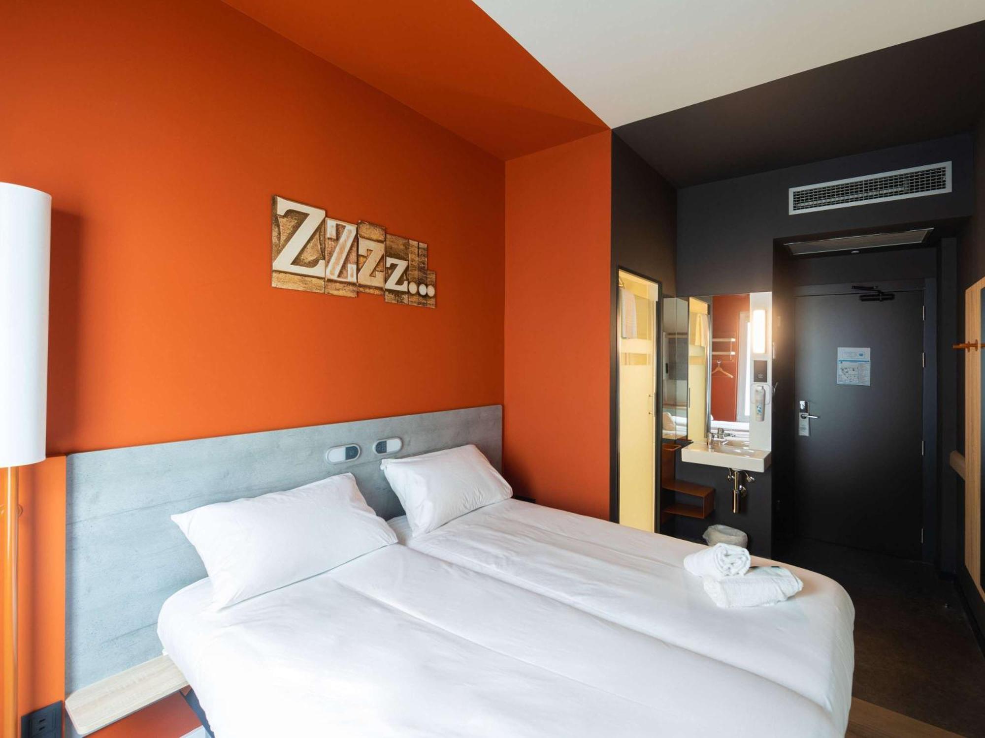 Ibis Budget Bilbao City Bagian luar foto