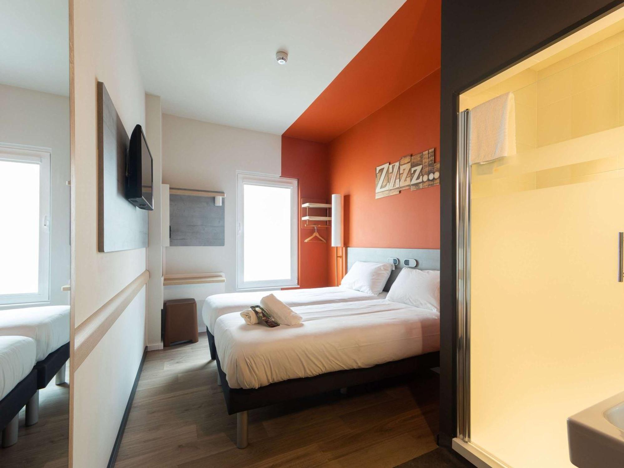 Ibis Budget Bilbao City Bagian luar foto