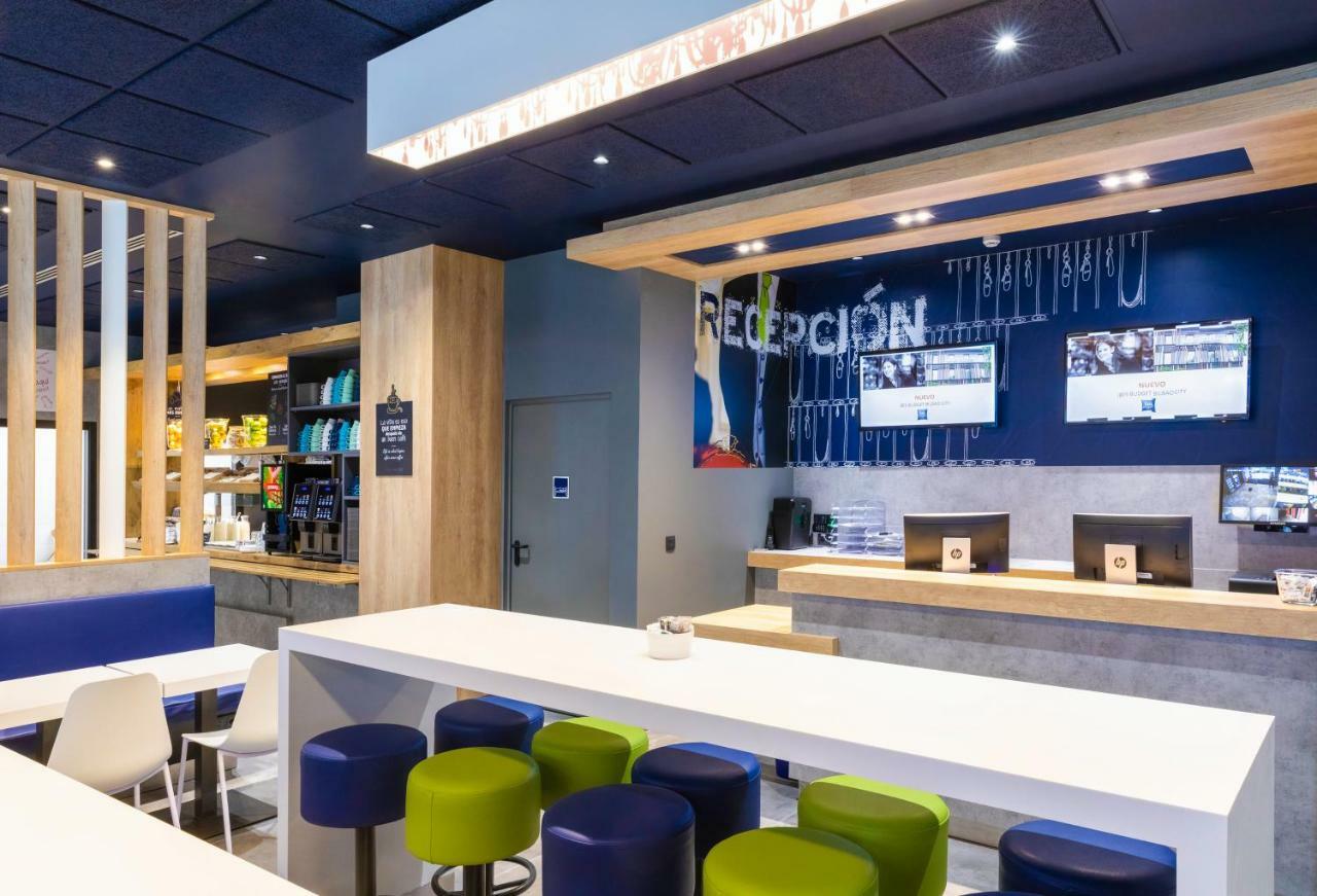 Ibis Budget Bilbao City Bagian luar foto