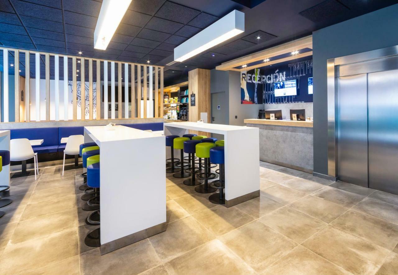 Ibis Budget Bilbao City Bagian luar foto